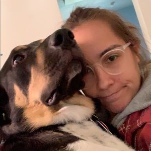 Meet your Posher, Moira